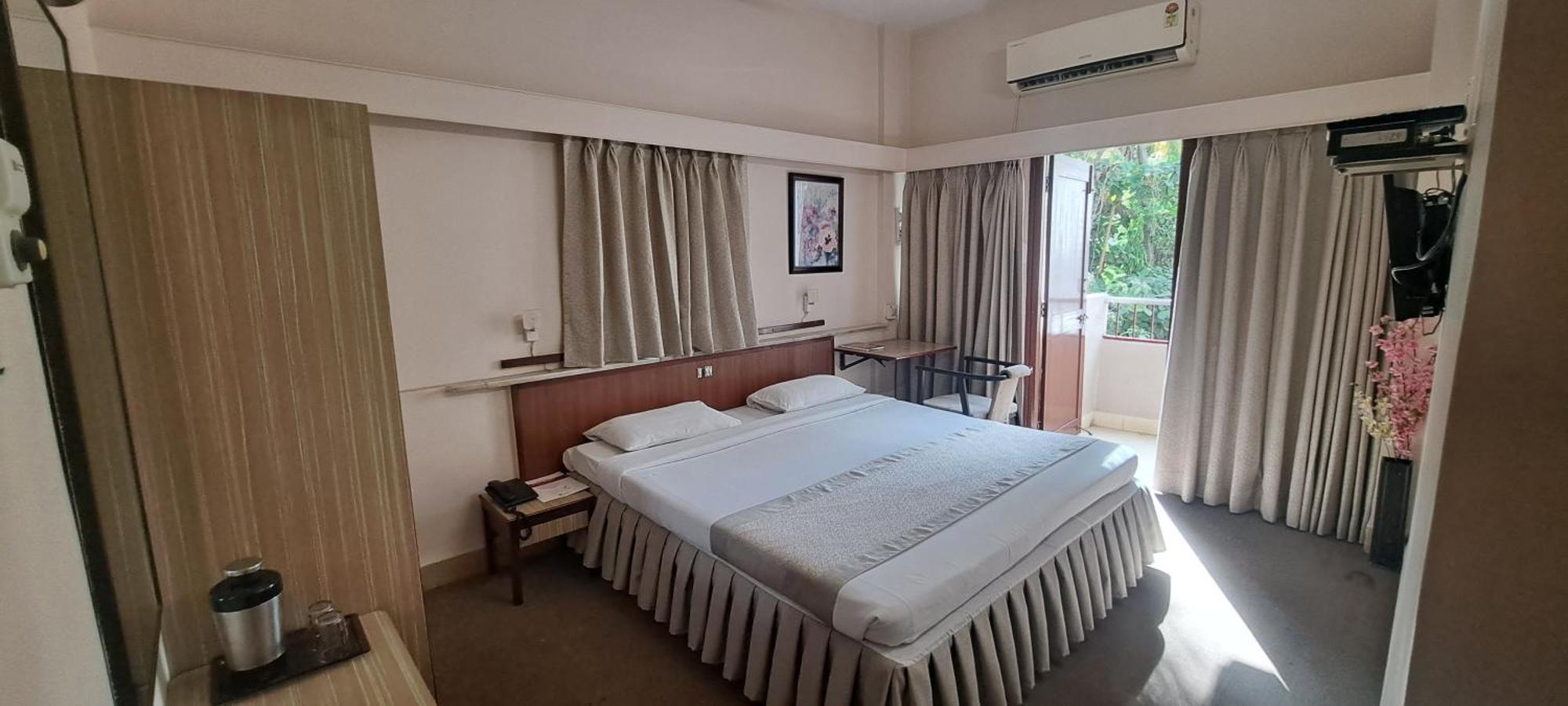 Hotel Swaroop بونة المظهر الخارجي الصورة