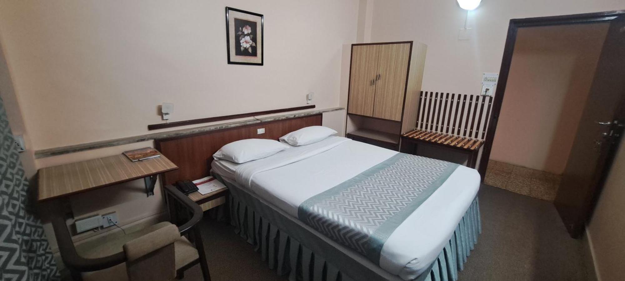 Hotel Swaroop بونة المظهر الخارجي الصورة